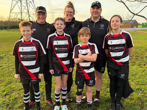 Local developer donates £1,000 to Chippenham rugby