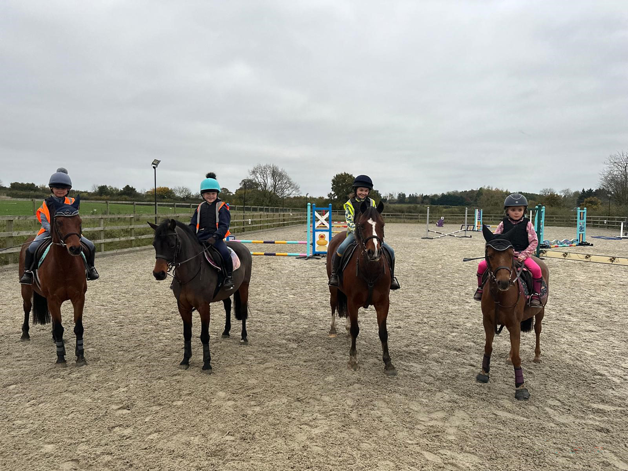 Midlands team offers £1,000 cash boost to New Tunnel Hill Riding Stables