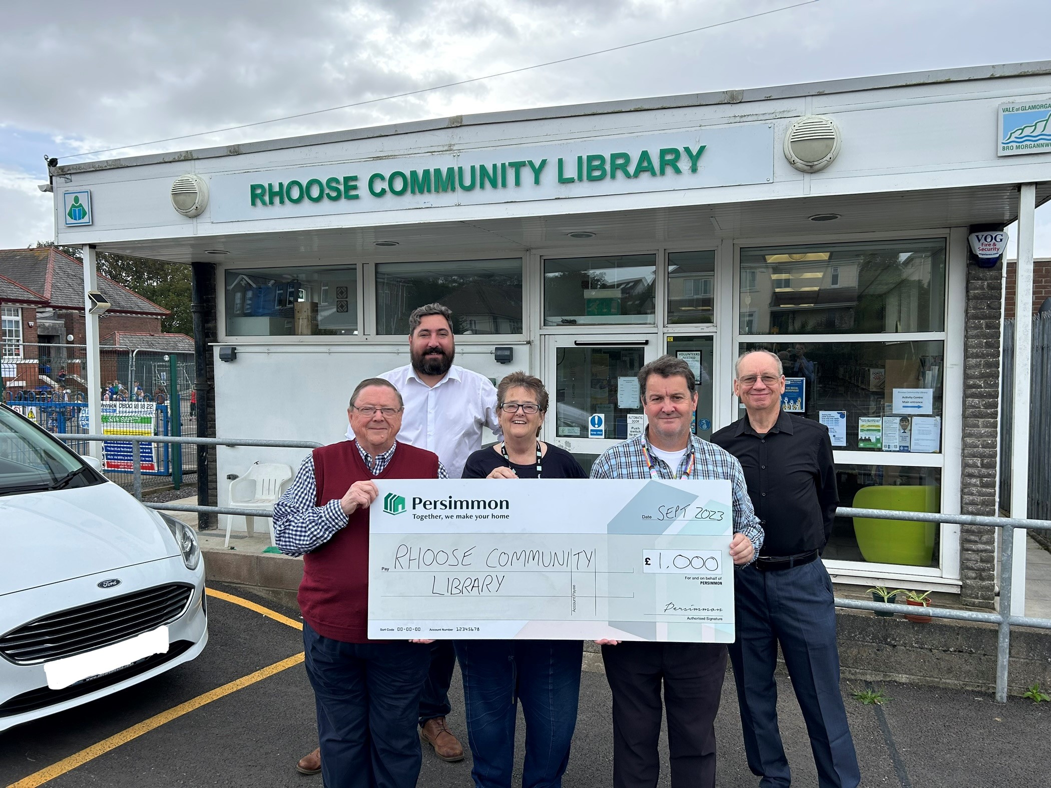 East Wales donates to Vale of Glamorgan library