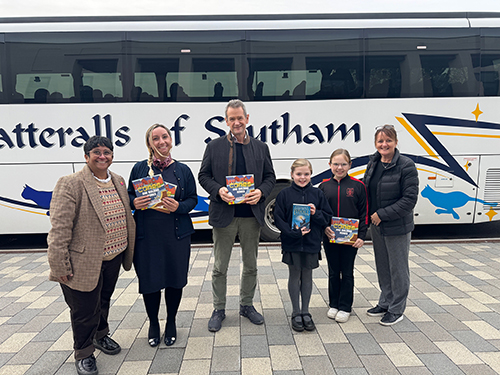 Alexander Armstrong Photo