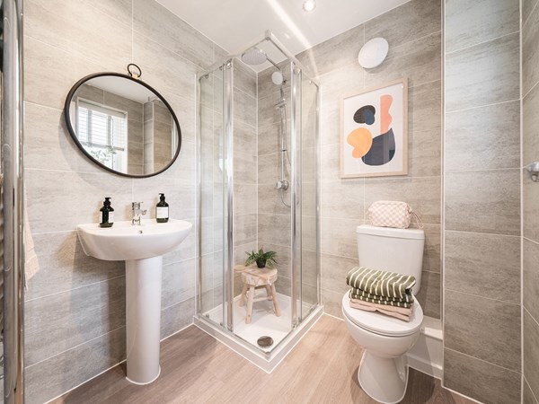 shower-modern-new-build