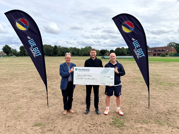 Community Donation Supports Local Girls Cricket Club in Wellesbourne 