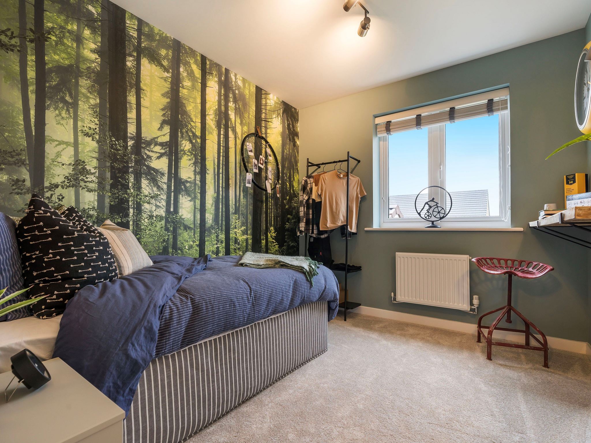 Creative wall art ideas for your home | Persimmon Homes